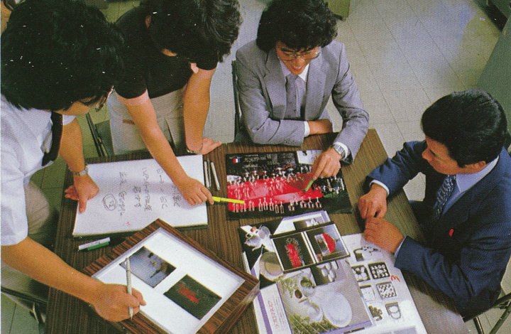 1982年にB2輪転機のイメージ画像